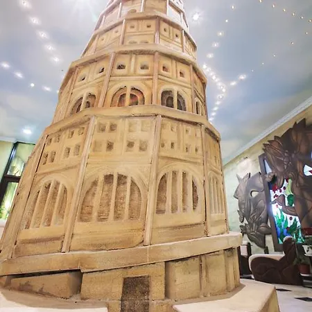 Art Babylon Hotell 4*