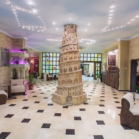 Art Babylon Hotell Slăntjev Brjag