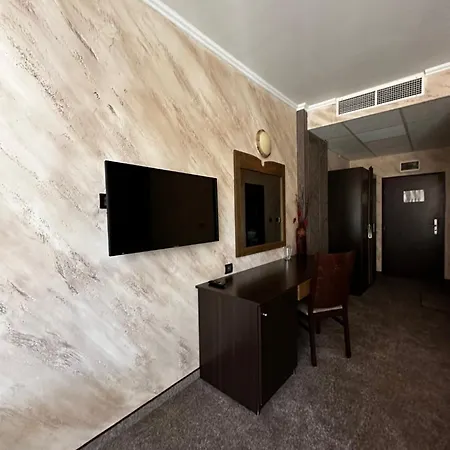 Art Babylon 4* Slăntjev Brjag