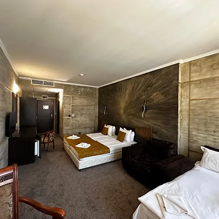 Hotell Art Babylon Slăntjev Brjag