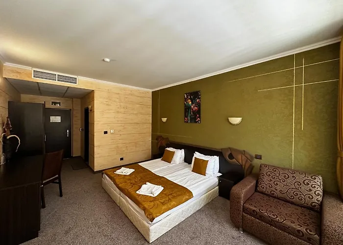 Готель Art Babylon