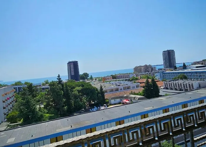 Готель Art Babylon