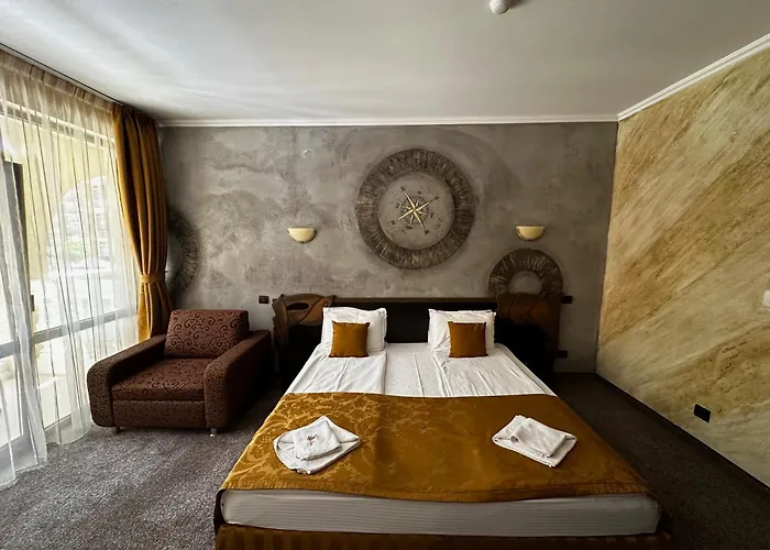 Art Babylon 써니비치