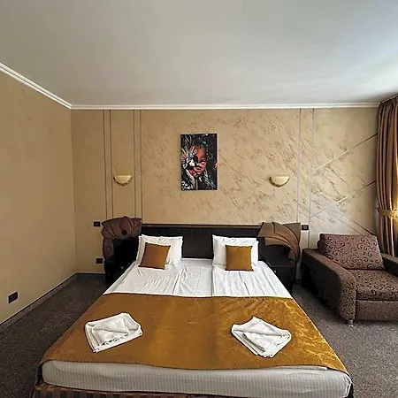 Hotel Art Babylon Sluneční pobřeží