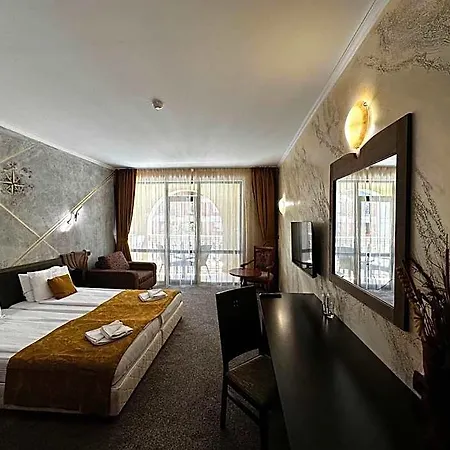 Hotel Art Babylon 4*