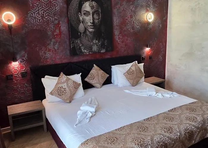 ホテル Art Babylon 4*