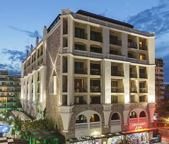 ホテル Art Babylon 4*