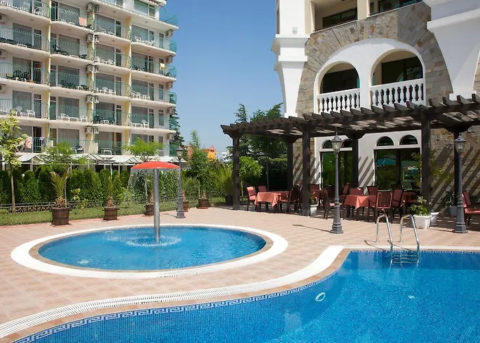 ホテル Art Babylon サニービーチ