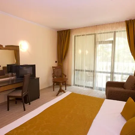 Hotel Art Babylon 4*