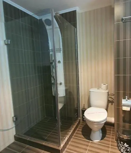 Hotel Art Babylon 4*